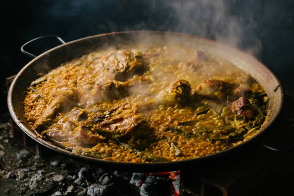 Paella valenciana